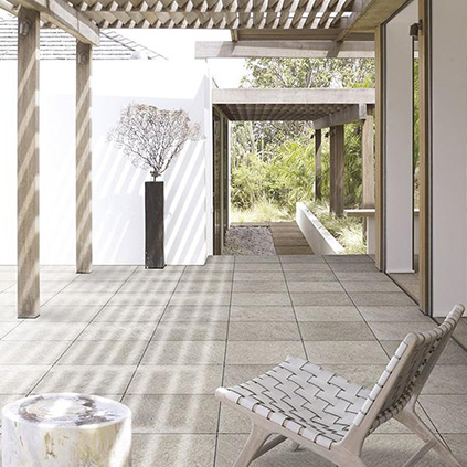 Keramická terasová dlažba Seviano Quarzite White